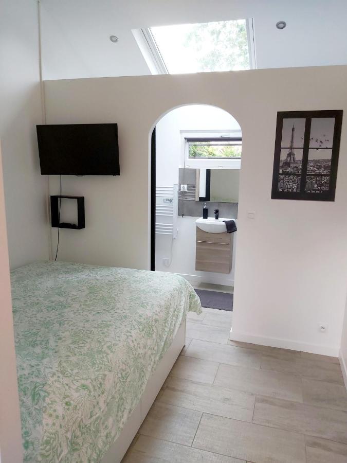 Ferienwohnung Superbe Studio 15 M²,Proche Disney, Asterix, Cdg Gressy Exterior foto